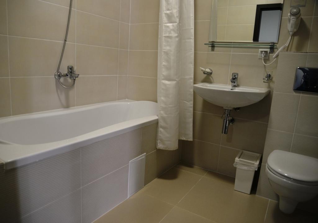 Rakhiv Hotel & Apartments Room photo